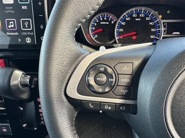 ルーミー カスタムＧ　フルセグ　バックカメラ　衝突被害軽減システム　ドラレコ　両側電動スライド　ＬＥＤランプ　アイドリングストップ　レーンアシスト　オートマチックハイビーム　シートヒーター　全周囲モニタ　ＢＬＵＥＴＯＯＴＨ（6枚目）