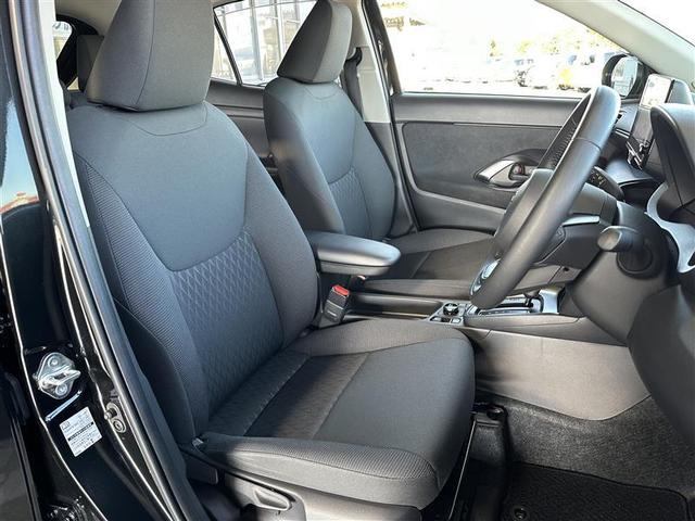 ヤリスクロス ハイブリッドＧ　４ＷＤ　フルセグ　バックカメラ　衝突被害軽減システム　ＥＴＣ　ドラレコ　ＬＥＤランプ　レーンアシスト　オートマチックハイビーム　全周囲モニタ　ＨＤＭＩ入力端子　ステアリングスイッチ　ＢＬＵＥＴＯＯＴＨ（15枚目）