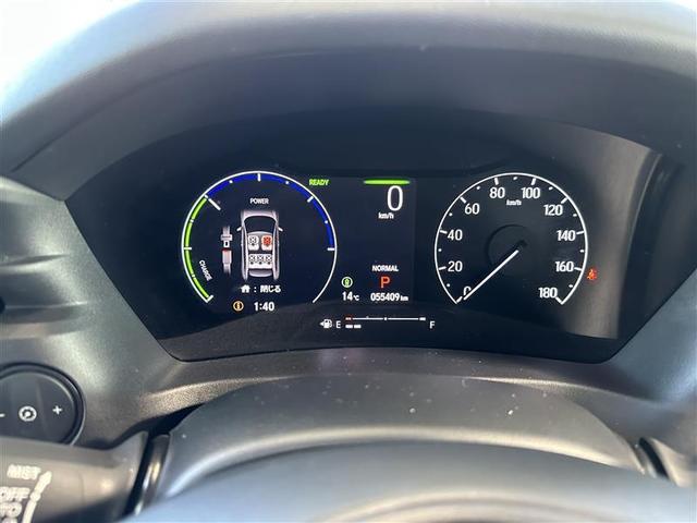 ヴェゼル ｅ：ＨＥＶ　Ｚ　フルセグ　メモリーナビ　バックカメラ　衝突被害軽減システム　ＥＴＣ　ドラレコ　ＬＥＤヘッドランプ　レーンアシスト　シートヒーター　置くだけ充電　パドルシフト　ステアリングスイッチ　ＢＬＵＥＴＯＯＴＨ（14枚目）