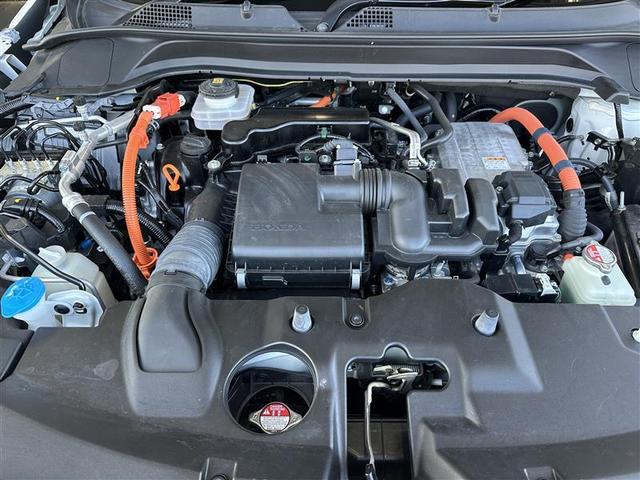 ヴェゼル ｅ：ＨＥＶ　Ｚ　フルセグ　メモリーナビ　バックカメラ　衝突被害軽減システム　ＥＴＣ　ドラレコ　ＬＥＤヘッドランプ　レーンアシスト　シートヒーター　置くだけ充電　パドルシフト　ステアリングスイッチ　ＢＬＵＥＴＯＯＴＨ（25枚目）