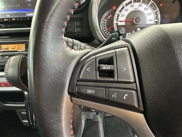 スペーシアカスタム ハイブリッドＸＳターボ　フルセグ　メモリーナビ　ＤＶＤ再生　バックカメラ　衝突被害軽減システム　ＥＴＣ　ドラレコ　両側電動スライド　ＬＥＤヘッドランプ　アイドリングストップ　シートヒータ　全周囲モニタ　ＨＵＤ　レーンアシスト（6枚目）