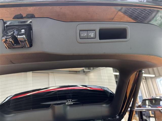 ハリアー Ｚ　フルセグ　メモリーナビ　バックカメラ　衝突被害軽減システム　ＥＴＣ　ドラレコ　ＬＥＤヘッドランプ　レーンアシスト　オートマチックハイビーム　クリアランスソナー　電動シート　電動リアゲート　全周囲モニタ（22枚目）