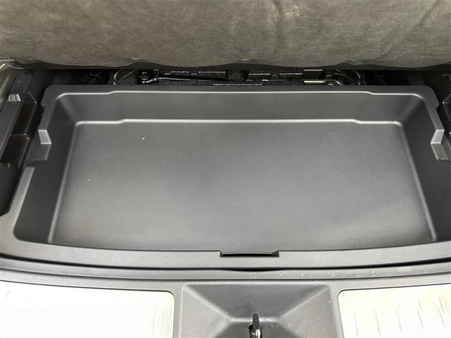 ハリアー Ｚ　フルセグ　メモリーナビ　バックカメラ　衝突被害軽減システム　ＥＴＣ　ドラレコ　ＬＥＤヘッドランプ　レーンアシスト　オートマチックハイビーム　クリアランスソナー　電動シート　電動リアゲート　全周囲モニタ（25枚目）