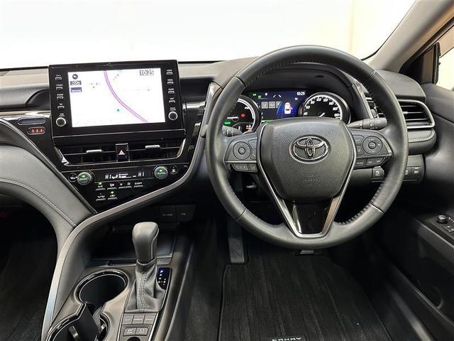 カムリ ＷＳ　フルセグ　メモリーナビ　バックカメラ　衝突被害軽減システム　ＥＴＣ　ドラレコ　ＬＥＤヘッドランプ　レーンアシスト　オートマチックハイビーム　電動シート　ステアリングスイッチ　ＢＬＵＥＴＯＯＴＨ接続（3枚目）