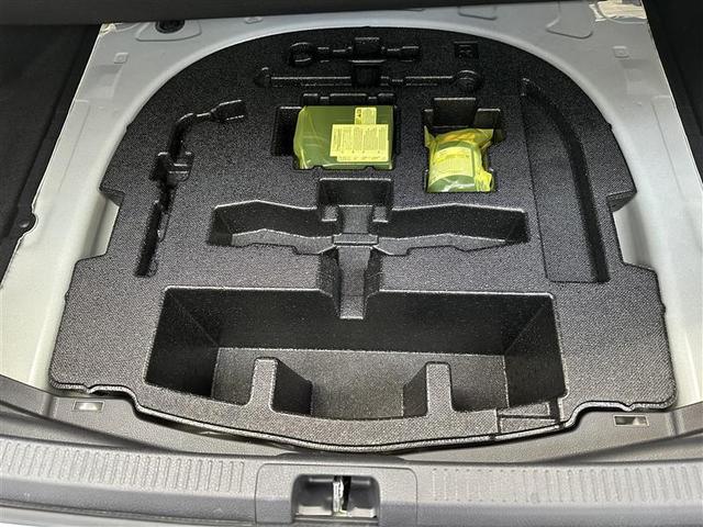 カムリ ＷＳ　フルセグ　メモリーナビ　バックカメラ　衝突被害軽減システム　ＥＴＣ　ドラレコ　ＬＥＤヘッドランプ　レーンアシスト　オートマチックハイビーム　電動シート　ステアリングスイッチ　ＢＬＵＥＴＯＯＴＨ接続（22枚目）