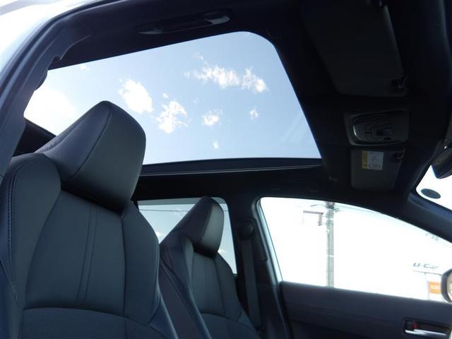 カローラクロス ハイブリッド　Ｚ　パノラマルーフ　電動シート　半革シート　衝突軽減ブレ　メモリーナビ　ＡＣ１００Ｖ　ＬＥＤライト　オートクルーズコントロール　キーレス　アルミホイール　フルセグＴＶ　ドラレコ　４ＷＤ　スマートキー（6枚目）