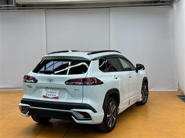 カローラクロス ハイブリッド　Ｚ　パノラマルーフ　電動シート　半革シート　衝突軽減ブレ　メモリーナビ　ＡＣ１００Ｖ　ＬＥＤライト　オートクルーズコントロール　キーレス　アルミホイール　フルセグＴＶ　ドラレコ　４ＷＤ　スマートキー（9枚目）