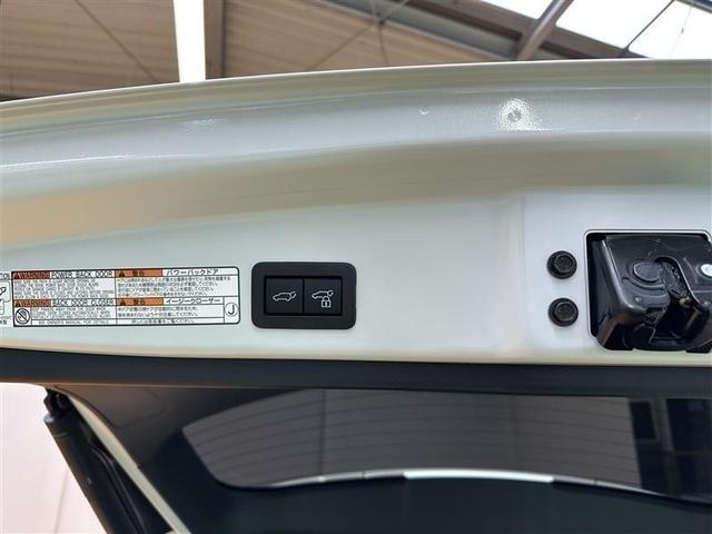 カローラクロス ハイブリッド　Ｚ　パノラマルーフ　電動シート　半革シート　衝突軽減ブレ　メモリーナビ　ＡＣ１００Ｖ　ＬＥＤライト　オートクルーズコントロール　キーレス　アルミホイール　フルセグＴＶ　ドラレコ　４ＷＤ　スマートキー（22枚目）