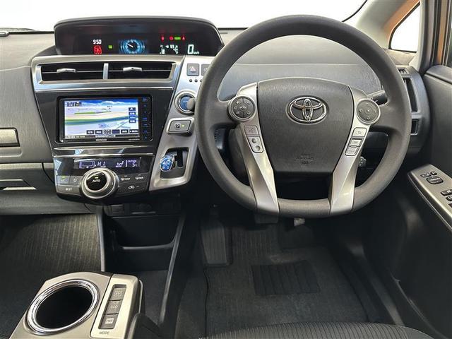 プリウスアルファ Ｓ　スマキ－　ＤＶＤ視聴可　リモコンキー　ＰＣＳ　横滑り防止装置付き　ＰＷ　クルコン　ナビ・ＴＶ　サイドエアＢ　ＥＴＣ車載器　ＡＢＳ付き　アルミホイール　メモリーナビゲーション　パワーステアリング　イモビ（3枚目）