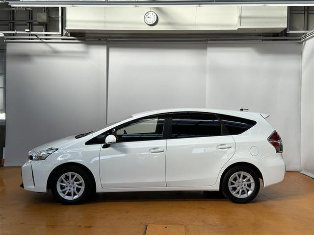 プリウスアルファ Ｓ　スマキ－　ＤＶＤ視聴可　リモコンキー　ＰＣＳ　横滑り防止装置付き　ＰＷ　クルコン　ナビ・ＴＶ　サイドエアＢ　ＥＴＣ車載器　ＡＢＳ付き　アルミホイール　メモリーナビゲーション　パワーステアリング　イモビ（8枚目）