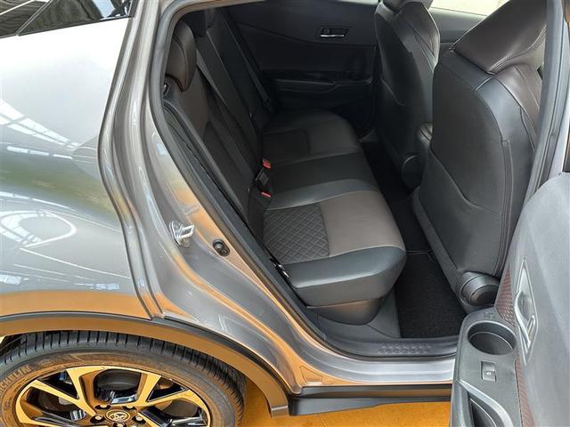 C-HR G エマージェンシーブレーキ カーテンエアバック ESC パワーウインドウ バックモニタ- パワステ LEDヘッドライ TVナビ キーレスエントリー 半革シート フルオートエアコン AW ETC付 ABS(17枚目)