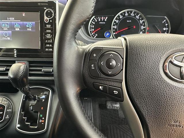 �X�e�A�����O�X�C�b�`���ځI�n���h���茳�̃X�C�b�`�ŉ��ʒ��߂ȂǏo���܂��I����͕֗��ł���