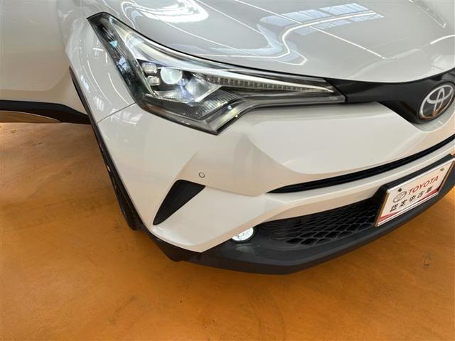 Ｃ－ＨＲ Ｇ－Ｔ　リアカメラ　地デジＴＶ　メモリナビ　オートエアコン　アルミ付　イモビライザー　キーレスエントリー　スマートキ－　横滑り防止　ＬＥＤヘッドライト　フルタイム４ＷＤ　クルーズコントロール　ＡＢＳ　ＤＶＤ（21枚目）