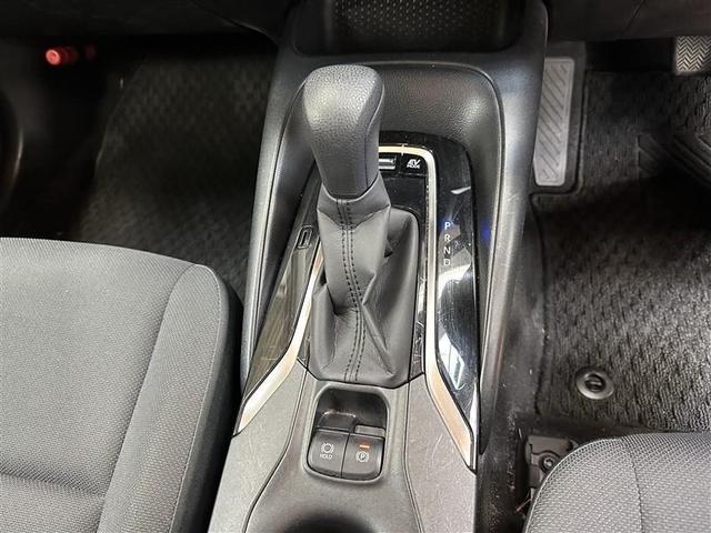 カローラ ハイブリッド　Ｇ－Ｘ　ドライブレコーダー　クルーズコントロール　ＬＥＤヘッドライト　イモビライザー　キーレス　横滑り防止　ＥＴＣ　エアバッグ　衝突回避（14枚目）