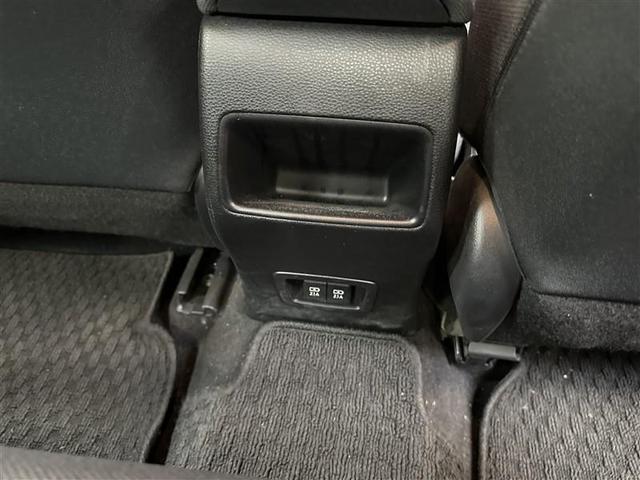 カローラ ハイブリッド　Ｇ－Ｘ　ドライブレコーダー　クルーズコントロール　ＬＥＤヘッドライト　イモビライザー　キーレス　横滑り防止　ＥＴＣ　エアバッグ　衝突回避（20枚目）