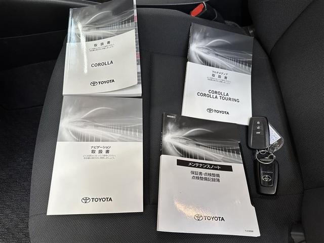 カローラ ハイブリッド　Ｇ－Ｘ　ドライブレコーダー　クルーズコントロール　ＬＥＤヘッドライト　イモビライザー　キーレス　横滑り防止　ＥＴＣ　エアバッグ　衝突回避（22枚目）