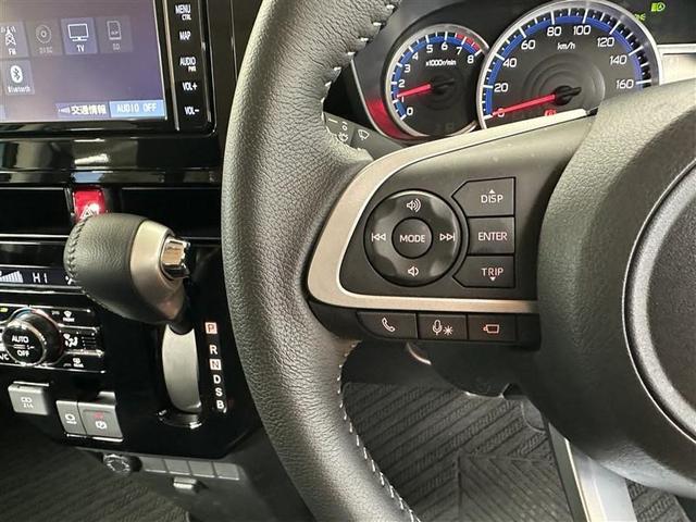 ルーミー カスタムＧ　バックモニタ　横滑り防止システム　運転席助手席エアバック　障害物ソナー　左右電動スライドドア　スマ－トキ－　Ａ－ＳＴＯＰ　エアバック　エアコン　ＬＥＤライト　キーフリー　フルセグテレビ　イモビ　ＰＳ（4枚目）