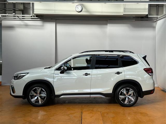 フォレスター アドバンス　サンルーフ付き　スマートキー＆プッシュスタート　イモビライザー　クルコン　ＥＴＣ付　キーレスエントリー　ＰＷシート　サイドエアＢ　ナビＴＶ　ＰＷ　ドライブレコーダ　アルミ　エアＢ　ＰＳ　ＬＥＤランプ（8枚目）