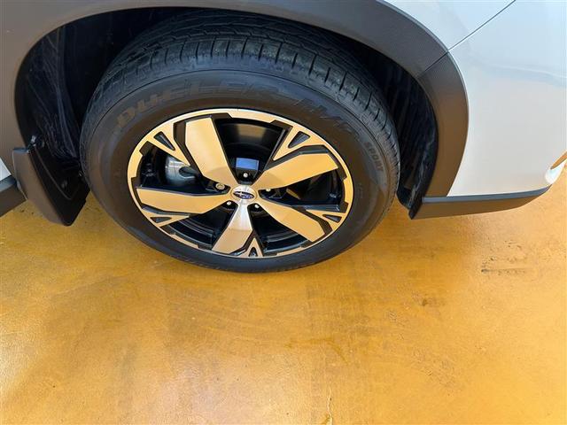 フォレスター アドバンス　サンルーフ付き　スマートキー＆プッシュスタート　イモビライザー　クルコン　ＥＴＣ付　キーレスエントリー　ＰＷシート　サイドエアＢ　ナビＴＶ　ＰＷ　ドライブレコーダ　アルミ　エアＢ　ＰＳ　ＬＥＤランプ（26枚目）