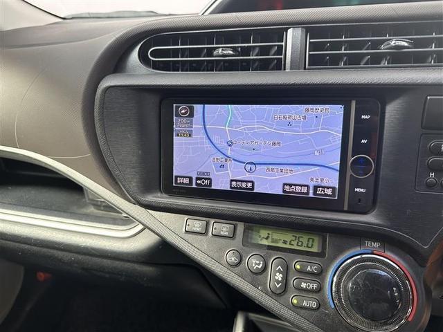 アクア Ｇ　ＡＵＴＯエアコン　ダブルエアバッグ　プッシュスタートスマートキー　ＥＳＰ　パワーウィンドゥ　ナビＴＶ　キーフリーシステム　パワステ　イモビライザー　ＨＤＤナビゲーション　地デジ対応　ＥＴＣ車載器（11枚目）