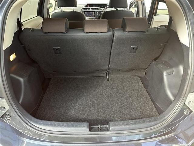 アクア Ｇ　ＡＵＴＯエアコン　ダブルエアバッグ　プッシュスタートスマートキー　ＥＳＰ　パワーウィンドゥ　ナビＴＶ　キーフリーシステム　パワステ　イモビライザー　ＨＤＤナビゲーション　地デジ対応　ＥＴＣ車載器（19枚目）