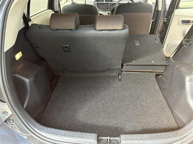 アクア Ｇ　ＡＵＴＯエアコン　ダブルエアバッグ　プッシュスタートスマートキー　ＥＳＰ　パワーウィンドゥ　ナビＴＶ　キーフリーシステム　パワステ　イモビライザー　ＨＤＤナビゲーション　地デジ対応　ＥＴＣ車載器（20枚目）