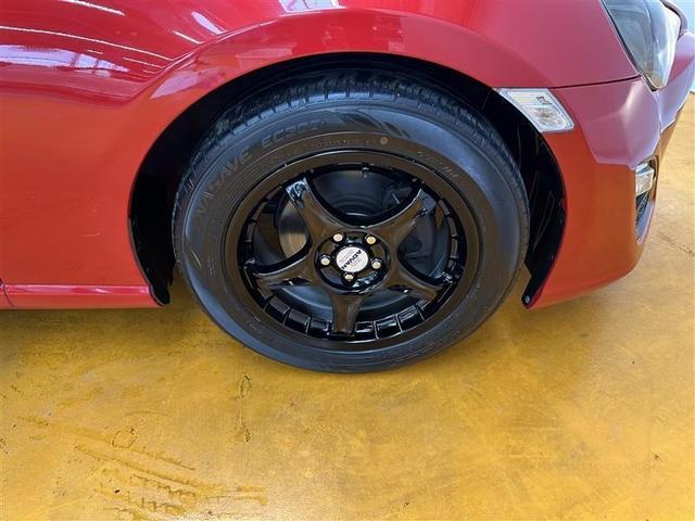 ８６ Ｇ　イモビライザー　ナビＴＶ　地デジ　ＶＳＣ　ＤＶＤ再生可　メモリナビ　パワーウインドウ　エアバック　ＥＴＣ　ＰＳ　ＡＢＳ　サイドエアバッグ　キーレスアクセス　バックカメラ付　ＡＣ　ＡＷ　Ｗエアバック（16枚目）