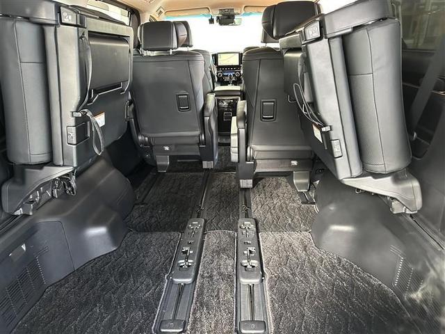 アルファード ２．５Ｓ　Ｃパッケージ　ＰＷシート　両側ＰＳドア　ＤＶＤ再生可能　Ｗエアコン　地デジ　ナビＴＶ　Ｂカメラ　ＥＴＣ車載器　アルミホイール　クルコン　横滑り防止　ＬＥＤヘッドライト　セキュリティ　スマートキープッシュスタート（23枚目）