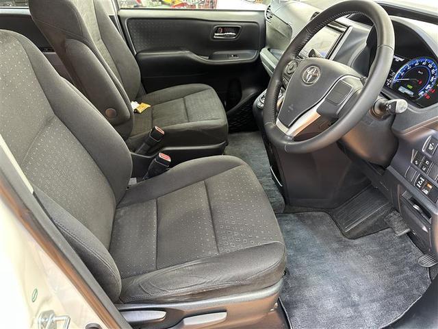 ノア ハイブリッドG スマキー フルセグテレビ DVD再生可能 LEDライト オートクルーズ 盗難防止 オートエアコン リアエアコン AW TVナビ 横滑防止 ABS メモリーナビ 3列シート キーレスエントリー PS(14枚目)