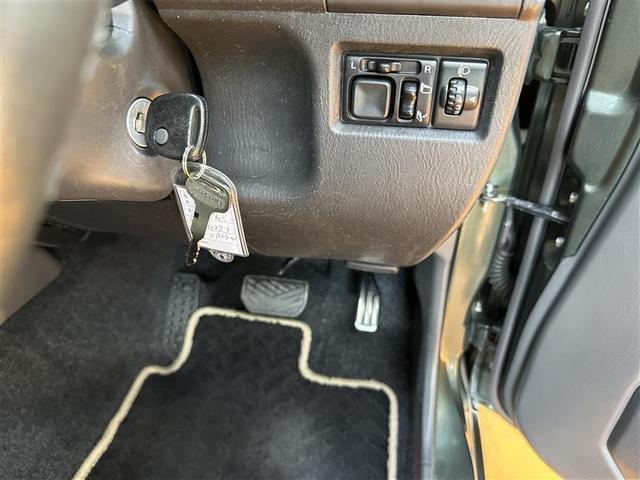 ジムニー ランドベンチャー ETC装備 ATエアコン パワーウィンドー 切り替え4WD 運転席エアバッグ パワステ ドライブレコーダー ABS ワイヤレスドアロック WAB(14枚目)