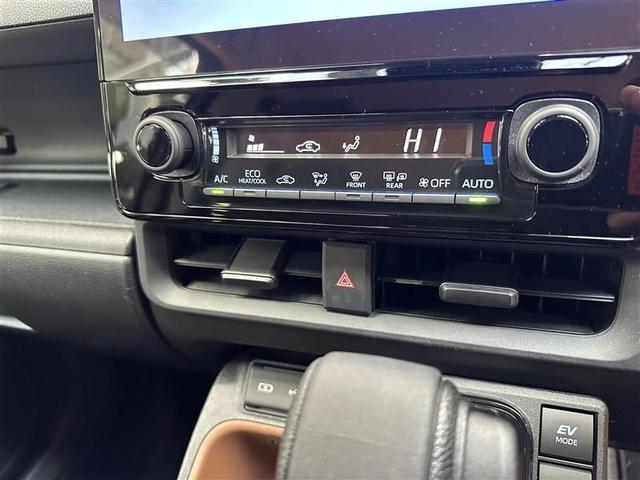 シエンタ ハイブリッドG 両側自動ドア フルセグTV LEDヘッドライト ドライブレコーダー スマートキー&プッシュスタート バックモニター ETC キーフリー 3列シート メモリナビ VSC イモビライザー オートエアコン(12枚目)