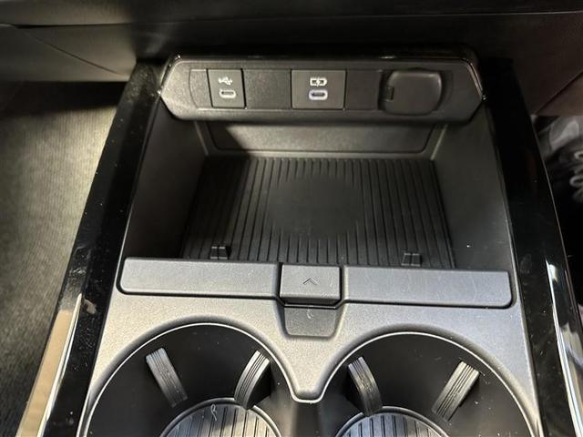 プリウス Z パノラミックルーフ AC100V セキュリティー AW オートエアコン クルーズコントロール ドライブレコーダ TV 運転席パワーシート 横滑り防止装置 ETC付 ABS 運転席エアバッグ パワステ(14枚目)