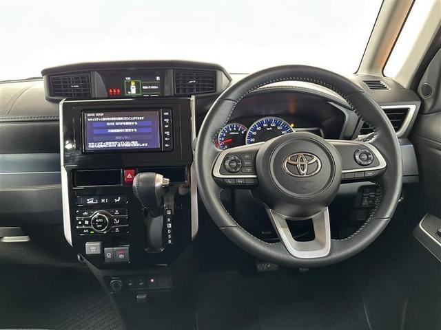 ルーミー カスタムＧ　ＶＳＣ　両側オートスライドドア　衝突軽減ブレーキシステム　バックモニター　アルミ　ＬＥＤライト　地デジフルセグＴＶ　ＡＡＣ　ＤＶＤ再生可　キーフリー　クルーズコントロール　Ａストップ　ナビＴＶ　ＰＳ（3枚目）