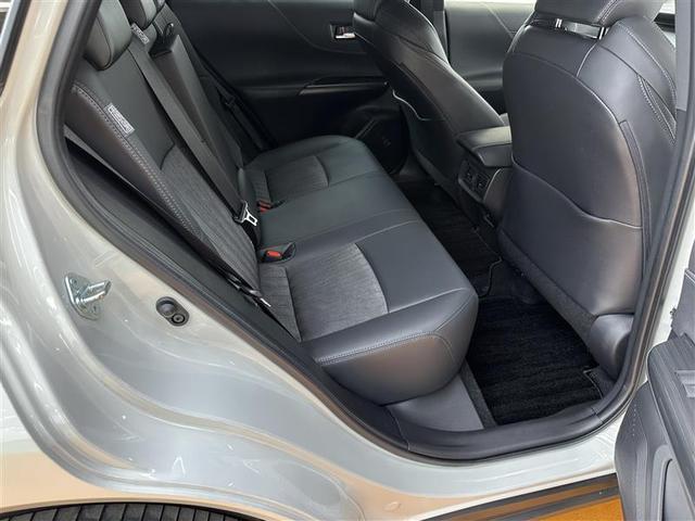 ハリアー Ｚ　イモビライザー　横滑り防止機能　助手席エアバッグ　アルミホイール　クルコン　ナビテレビ　ドラレコ付き　スマートキ－　エアコン　キーレス　サイドエアバッグ　ＡＢＳ　ＥＴＣ車載器　エアバッグ　メモリーナビ（17枚目）