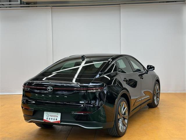 クラウンクロスオーバー Gアドバンスド・レザーパッケージ AW フルオートエアコン 本革シート AC100V電源 フルセグTV パワーシート クルーズC 横滑防止 スマートキー 4WD キーレス ETC付 ドラレコ 盗難防止装置 ABS エアバッグ TV(9枚目)