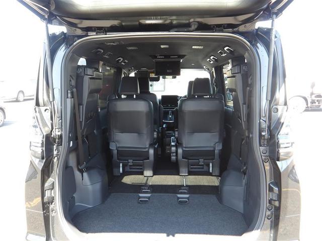 ヴォクシー ハイブリッドS-Z 誤発進抑制 インテリジェントキー 地上デジタル アクティブクルーズコントロール エアバッグ DVD再生機能 ABS 100V充電 ナビ&TV キーレス リアカメラ PS パワーウィンドウ WAC(24枚目)