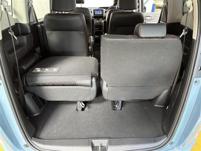 フリードハイブリッド ハイブリッド・クロスターホンダセンシング　リヤ両側パワースライドドア　後カメラ　アルミホイール　メモリナビ　ＬＥＤ　盗難防止　フルセグ　スマートキー　ＤＶＤ再生可　ＶＳＡ　ＥＴＣ　ＡＢＳ　３列シート　エアバッグ　ナビＴＶ　キーフリー（15枚目）