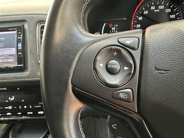 ヴェゼル ハイブリッドＲＳ・ホンダセンシング　アルミ　Ｒカメラ　横滑り防止　両席エアバック　フルオートエアコン　キーフリー　ＥＴＣ付　クルコン　盗難防止装置　ＬＥＤライト　ＤＶＤ再生可能　地デジフルセグ　ナビＴＶ　パワーステアリング　エアバック（5枚目）