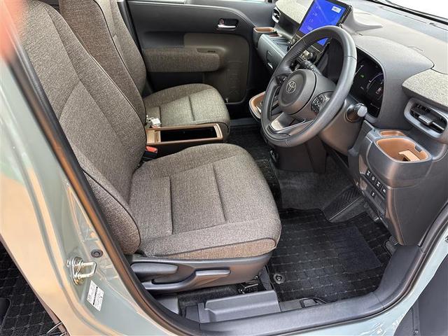 シエンタ ハイブリッドZ 100V ドラレコ付き 地デジ AC 盗難防止 スマ-トキ- クルーズコントロール ナビ&TV 横滑防止装置 LEDライト ETC WSRS サイドエアバッグ キーフリー ABS エアバッグ Bカメ(13枚目)