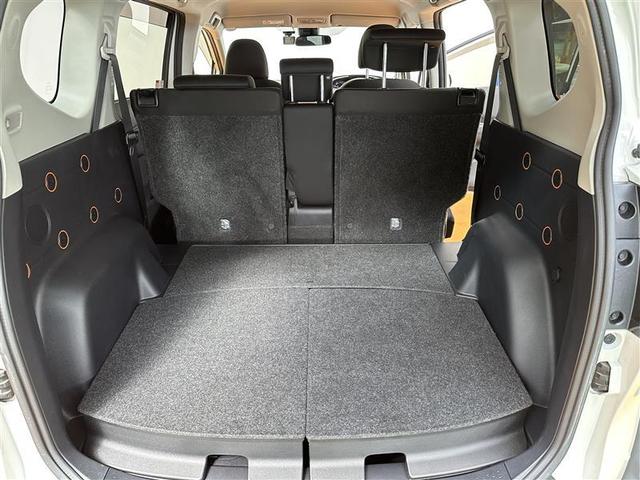 シエンタ ハイブリッド　ファンベースＧ　クルーズＣ　ドライブレコーダ　パワーステアリング　バックモニター　ＤＶＤ　横滑防止装置　ＬＥＤライト　運転席エアバック　キーフリー　イモビライザー　ナビＴＶ　ＥＴＣ車載器　ＡＡＣ　ＡＢＳ　メモリーナビ（16枚目）