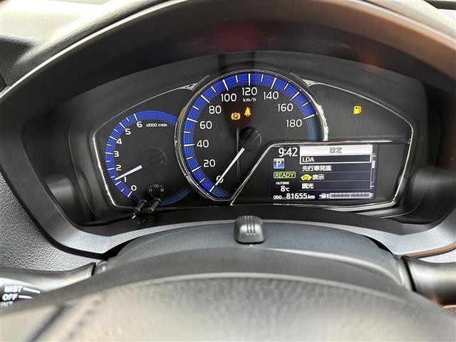 カローラアクシオ ハイブリッドＧ　スマキー　バックガイドモニター　キーレスキー　カーテンエアバッグ　ナビ＆ＴＶ　ＡＢＳ　パワーウィンドウ　パワーステアリング　ＥＴＣ車載器　アルミ　イモビ　横滑り防止　助手席エアバッグ　エアコン（5枚目）