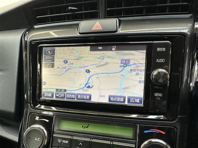 カローラアクシオ ハイブリッドＧ　スマキー　バックガイドモニター　キーレスキー　カーテンエアバッグ　ナビ＆ＴＶ　ＡＢＳ　パワーウィンドウ　パワーステアリング　ＥＴＣ車載器　アルミ　イモビ　横滑り防止　助手席エアバッグ　エアコン（11枚目）