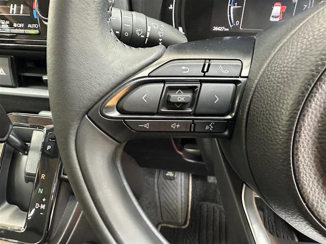 シエンタ Ｚ　スマートキ　地デジ　バックモニター　ＬＥＤ　キーレスエントリー　横滑り防止装置　エアバッグ　ＥＴＣ　カーテンエアバック　ＡＢＳ　ドライブレコーダー　メモリーナビ　ナビ＆ＴＶ　パワーステアリング（5枚目）