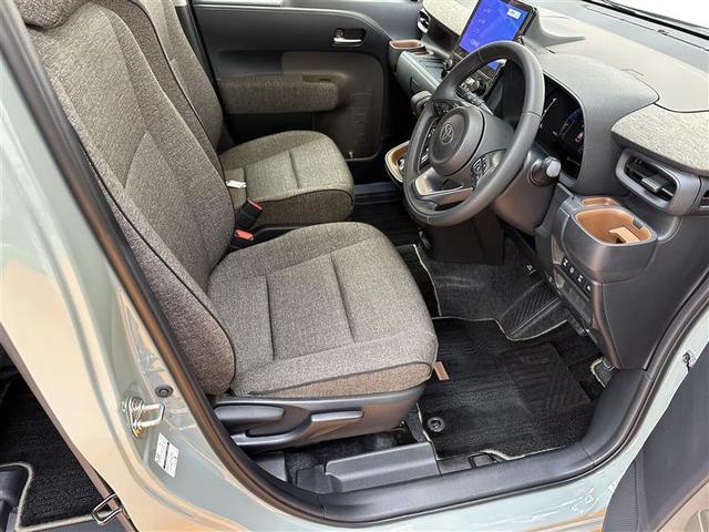 シエンタ Ｚ　スマートキ　地デジ　バックモニター　ＬＥＤ　キーレスエントリー　横滑り防止装置　エアバッグ　ＥＴＣ　カーテンエアバック　ＡＢＳ　ドライブレコーダー　メモリーナビ　ナビ＆ＴＶ　パワーステアリング（15枚目）