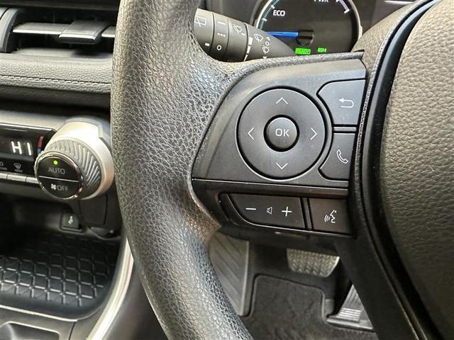 ＲＡＶ４ ハイブリッドＸ　バックカメ　フルセグＴＶ　ＴＶ　ＬＥＤヘッドライト　横滑り防止　盗難防止　キーフリー　クルコン　スマ－トキ－　ＡＢＳ　アルミ　ＥＴＣ　ドラレコ　エアコン　エアバッグ　パワーウィンドウ　踏み間違い防止（5枚目）