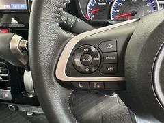 ���ƥ���󥰥����å���ܡ��ϥ�ɥ�긵�Υ����å��ǲ���Ĵ��ʤɽ���ޤ�������������Ǥ��� 5