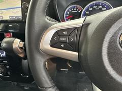 ���ƥ���󥰥����å���ܡ��ϥ�ɥ�긵�Υ����å��ǲ���Ĵ��ʤɽ���ޤ�������������Ǥ��� 5