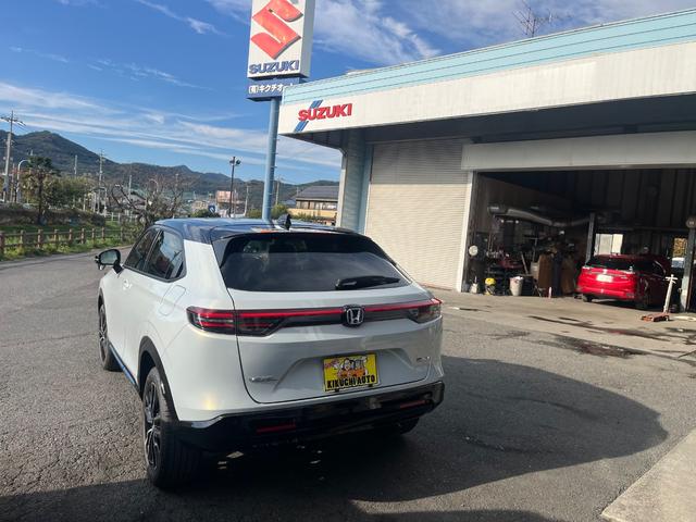 ヴェゼル e:HEV Z・PLaYパッケージ ホンダコネクト地デジナビ付登録済み未使用車 バックカメラ ホンダセンシング LEDライト シートヒーター パワーバックドア ETC2.0 ブラックルーフ メーカー保証(5枚目)