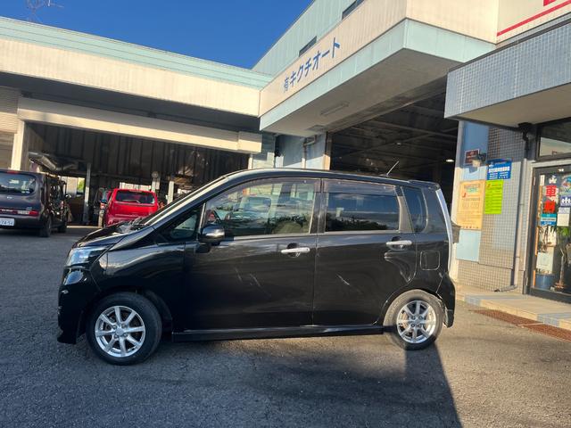 ステラ カスタムR 外装仕上げ済み Bluetoothフルセグ地デジナビ付 CD DVD再生 ETC プッシュスタートエンジン 保証付(4枚目)