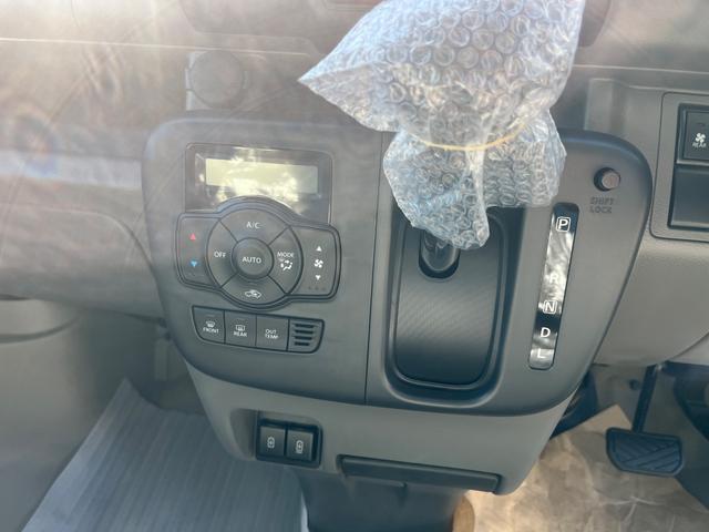 エブリイ Ｊリミテッド　Ｂｌｕｅｔｏｏｔｈ地デジナビ付届出未使用車　特別仕様車　スマートキ―　プッシュスタート　両側オートスライドドア　メーカー保証付（8枚目）